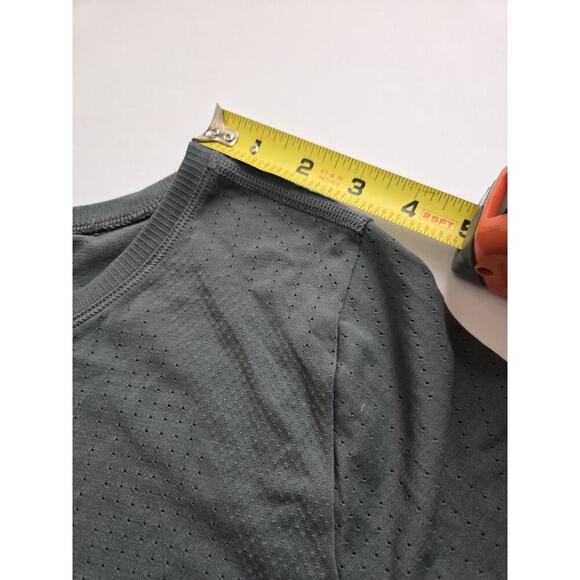 Athleta Sage Green Round Neck Perforated Stretch Long Sleeve Active Top Medium - Picture 6 of 11